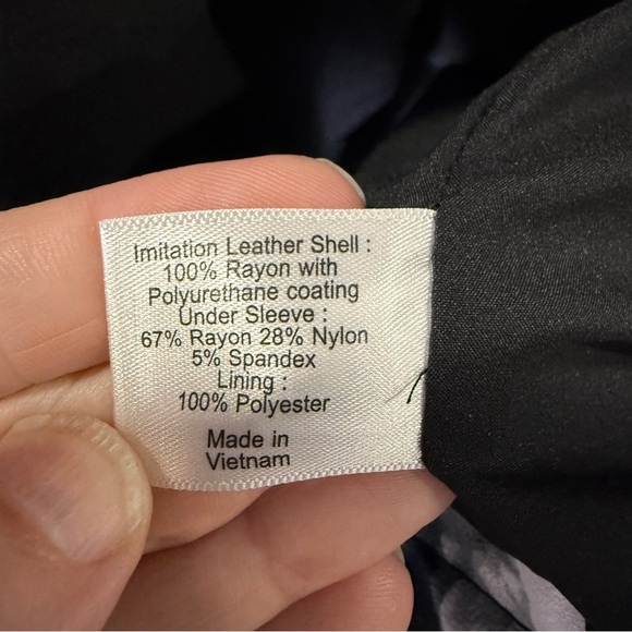 Lane Bryant Black and White Floral Faux Leather Jacket, Size 26/28 - Picture 9 of 11